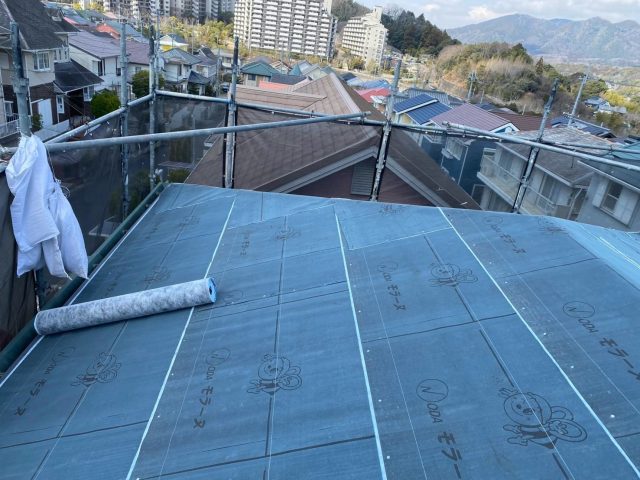 加古川市で防水シート敷設